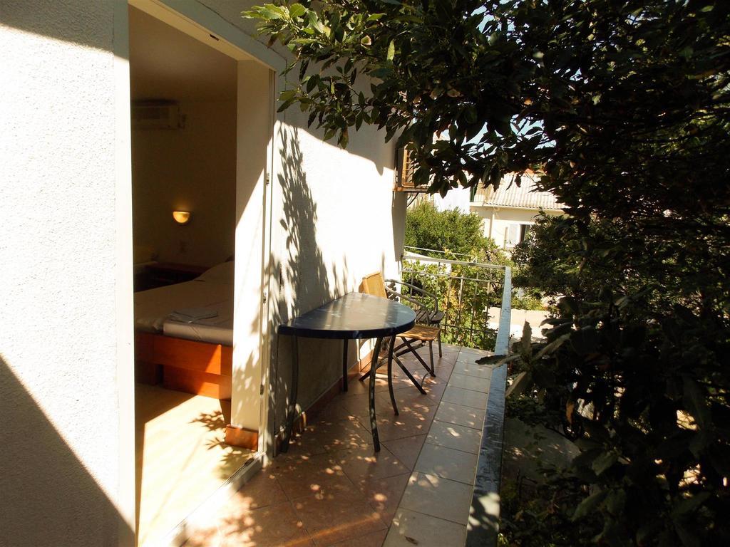 Apartments Frane (Adults Only) نوفاليا الغرفة الصورة