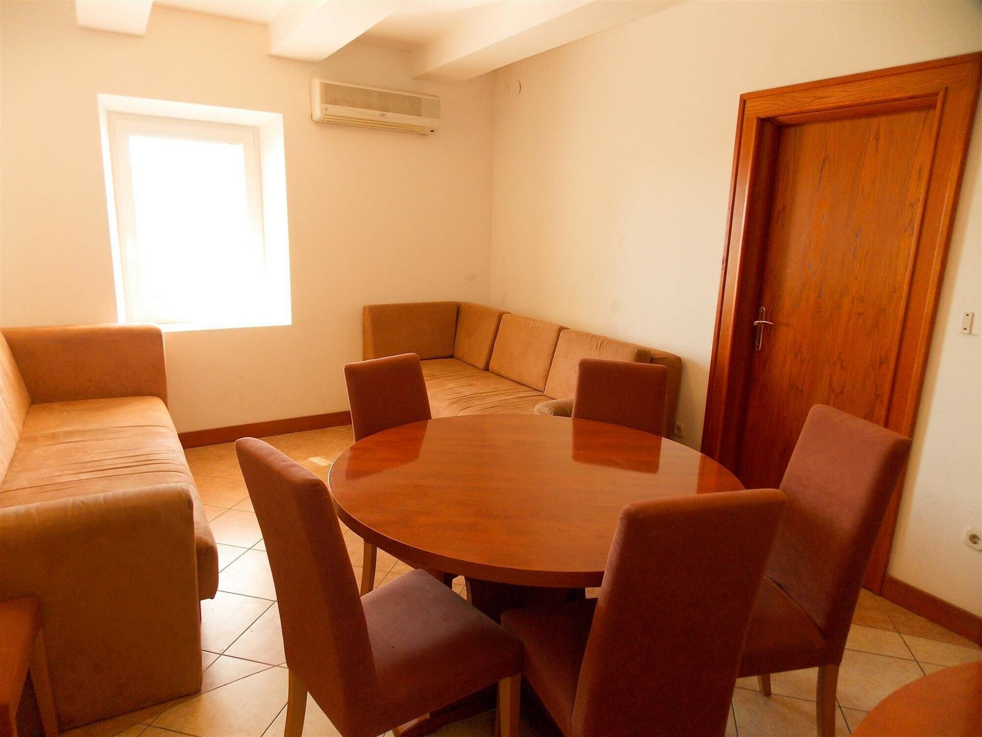 Apartments Frane (Adults Only) نوفاليا المظهر الخارجي الصورة